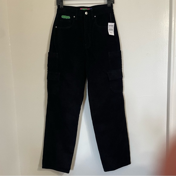 Zumiez women’s Empyre Tori Black Corduroy Cargo Skate Pants - Picture 4 of 7
